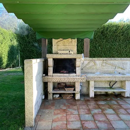Bimba, Con Piscina Y Barbacoa *